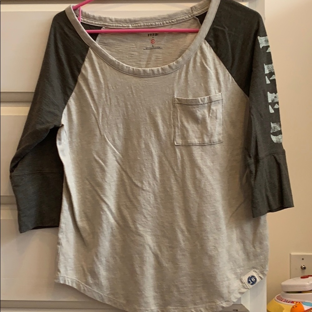 Tee